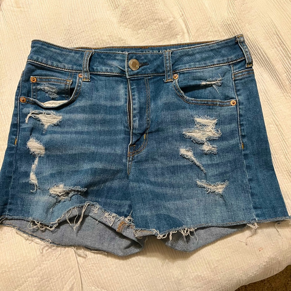 American Eagle distressed denim jean shorts size 10